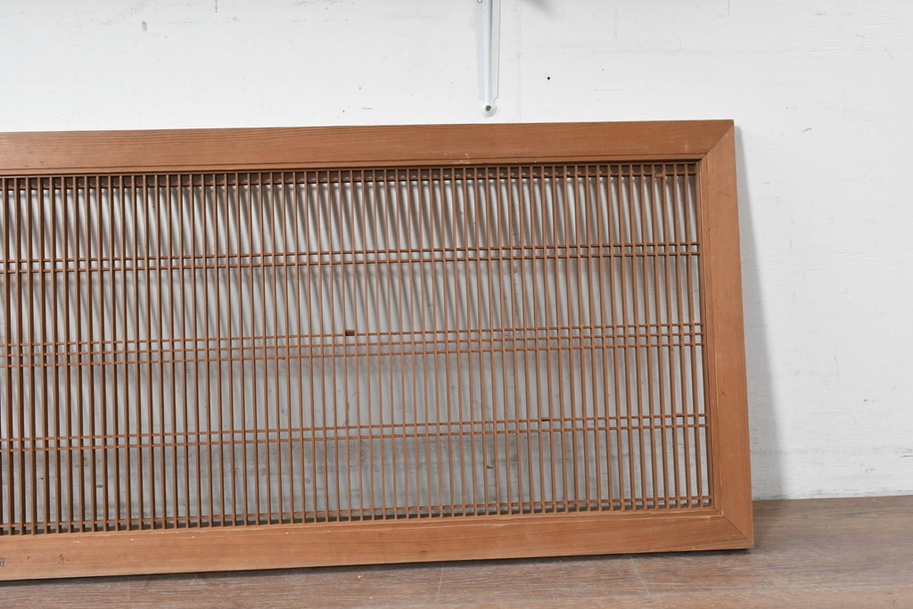 アンティーク建具　大正から昭和初期　繊細な縦桟が整然と並ぶ筬欄間2枚セット　(R-087557)