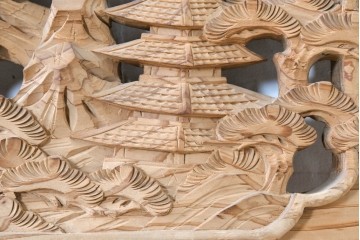 ヴィンテージ建具　昭和中期　橋と松の風景彫刻が美しい欄間2枚セット　(R-087558)