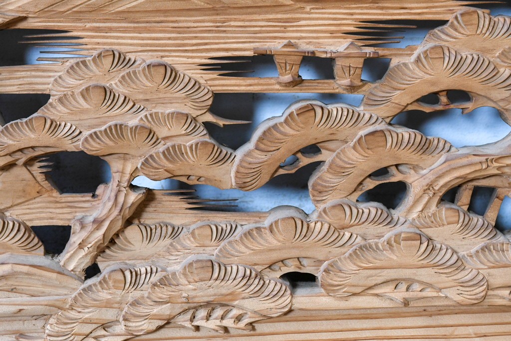 ヴィンテージ建具　昭和中期　橋と松の風景彫刻が美しい欄間2枚セット　(R-087558)