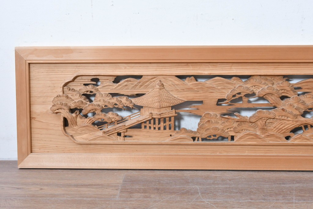 ヴィンテージ建具　昭和中期　橋と松の風景彫刻が美しい欄間2枚セット　(R-087558)