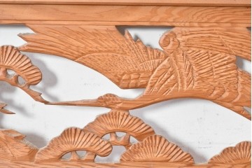 ヴィンテージ建具　昭和中期　松に舞う鶴の彫刻が美しい欄間2枚セット　(R-087559)