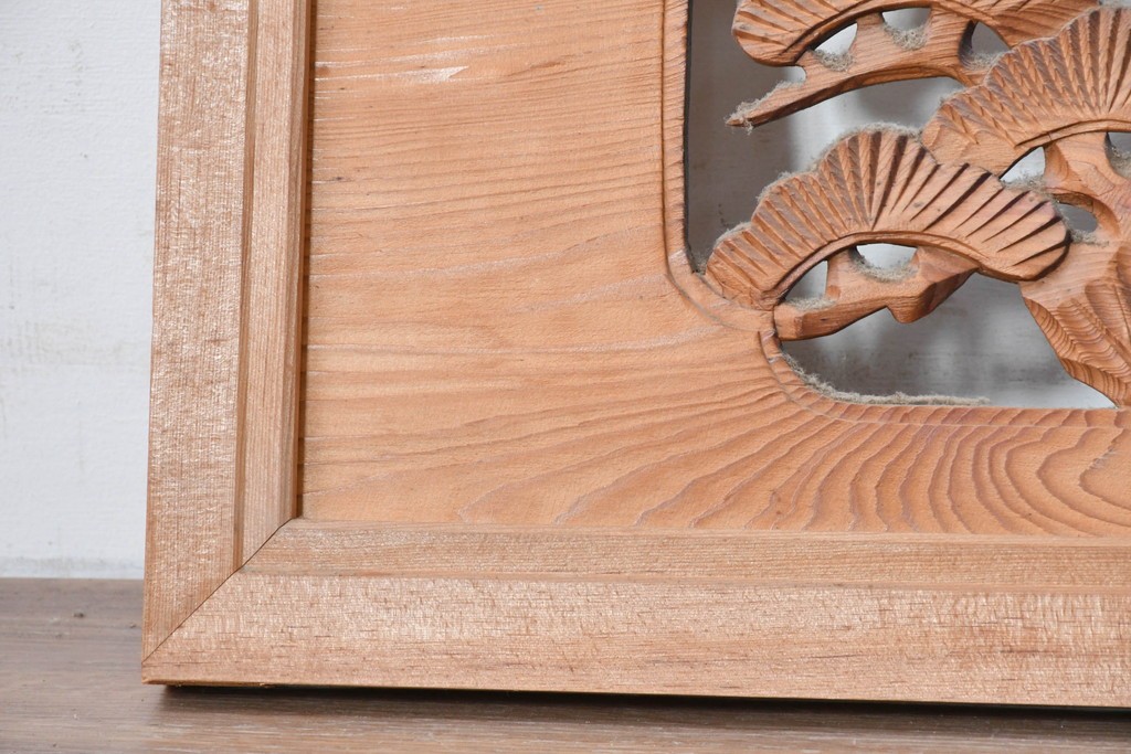 ヴィンテージ建具　昭和中期　松に舞う鶴の彫刻が美しい欄間2枚セット　(R-087559)