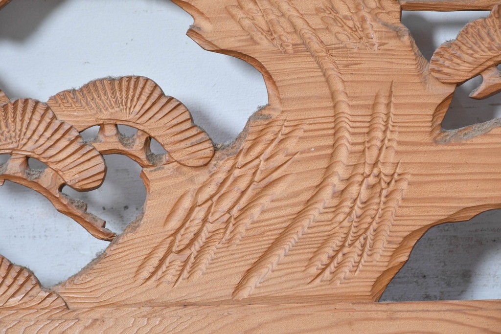 ヴィンテージ建具　昭和中期　松に舞う鶴の彫刻が美しい欄間2枚セット　(R-087559)