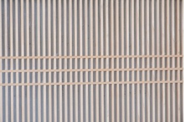 ヴィンテージ建具　昭和後期　両面ガラス　繊細な縦桟が美しい筬欄間2枚セット　(R-087561)