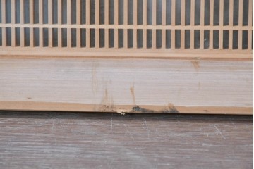 ヴィンテージ建具　昭和後期　両面ガラス　繊細な縦桟が美しい筬欄間2枚セット　(R-087561)