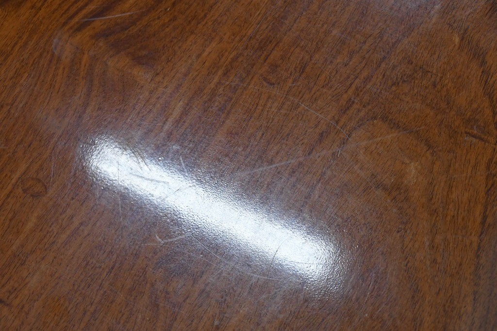中古　花梨(カリン)材　一枚板ならではの力強い木肌が魅力の重厚な座卓　(R-087565)