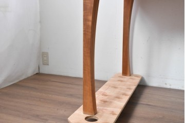 中古　国産職人手作り　チェリー材　やわらかな木肌が魅力の大型ダイニングテーブル　製作費約40万円　(R-087567)