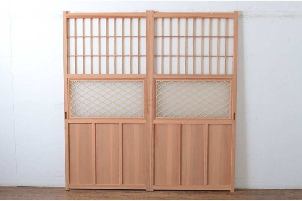 新古　未使用建具　昭和後期　ガラス入りの組子帯戸2枚セット　(R-087569)