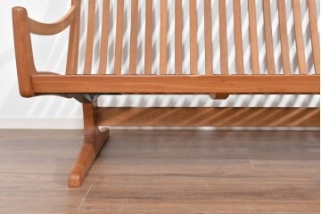 北欧ヴィンテージ　ノルウェー　Lied Mobler(リードモブラー)　本革　チーク材　時を重ねて深みを増した革の表情が味わい深い3人掛けソファ　(R-087571)