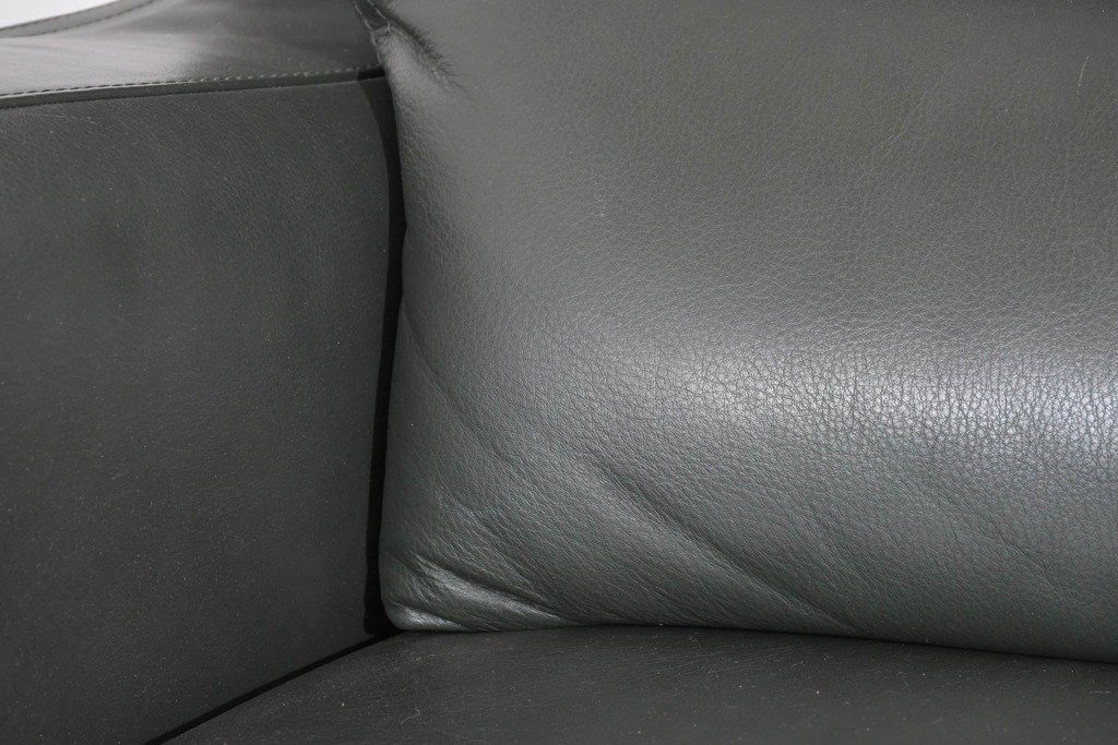 新古　未使用展示品　美品　カリモク家具(karimoku)　domani(ドマーニ)　Excel-Life(エクセルライフ)　本革　三人掛けソファ　定価約100万円　(R-087572)