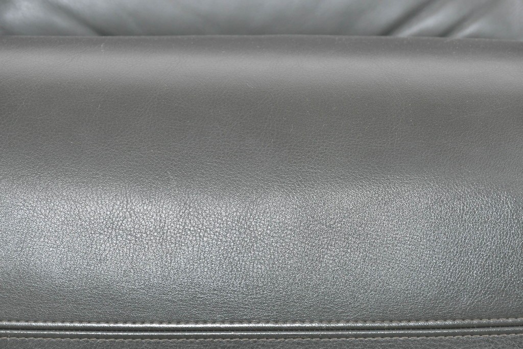 新古　未使用展示品　美品　カリモク家具(karimoku)　domani(ドマーニ)　Excel-Life(エクセルライフ)　本革　三人掛けソファ　定価約100万円　(R-087572)