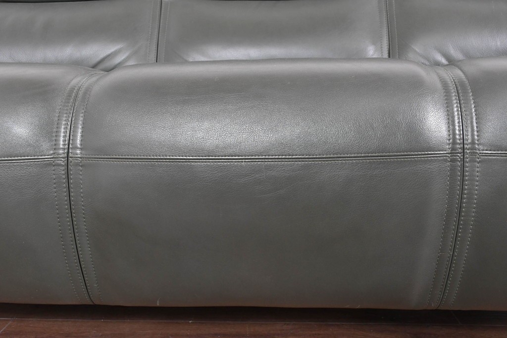 新古　未使用展示品　美品　カリモク家具(karimoku)　domani(ドマーニ)　Excel-Life(エクセルライフ)　本革　三人掛けソファ　定価約100万円　(R-087572)