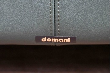 新古　未使用展示品　美品　カリモク家具(karimoku)　domani(ドマーニ)　Excel-Life(エクセルライフ)　本革　三人掛けソファ　定価約100万円　(R-087572)