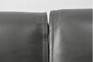 新古　未使用展示品　美品　カリモク家具(karimoku)　domani(ドマーニ)　Excel-Life(エクセルライフ)　本革　三人掛けソファ　定価約100万円　(R-087572)