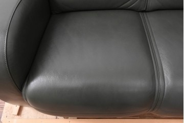 新古　未使用展示品　美品　カリモク家具(karimoku)　domani(ドマーニ)　Excel-Life(エクセルライフ)　本革　三人掛けソファ　定価約100万円　(R-087572)