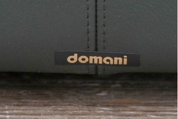新古　未使用展示品　美品　カリモク家具(karimoku)　domani(ドマーニ)　Excel-Life(エクセルライフ)　本革　三人掛けソファ　定価約100万円　(R-087572)