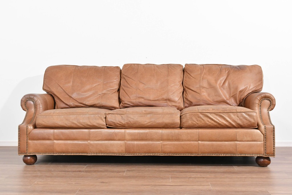 アメリカヴィンテージ　LEXINGTON(レキシントン)　本革　使いこまれた革ならではの表情が味わい深い3人掛けソファ　(R-087573)