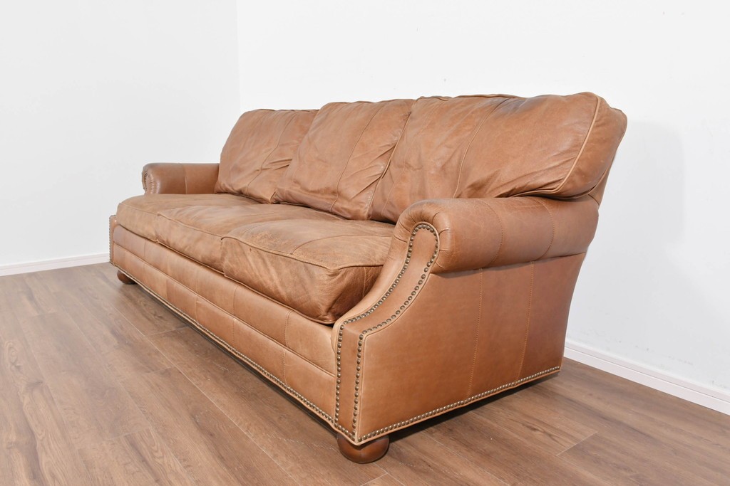 アメリカヴィンテージ　LEXINGTON(レキシントン)　本革　使いこまれた革ならではの表情が味わい深い3人掛けソファ　(R-087573)