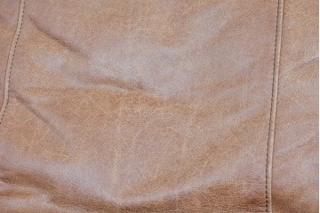 アメリカヴィンテージ　LEXINGTON(レキシントン)　本革　使いこまれた革ならではの表情が味わい深い3人掛けソファ　(R-087573)