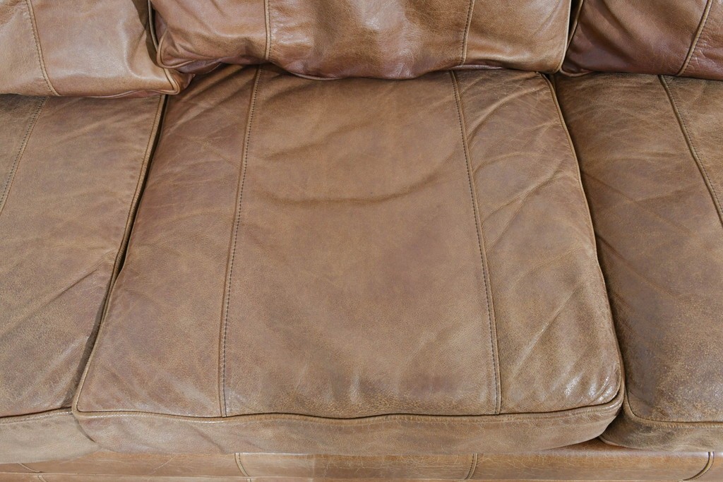 アメリカヴィンテージ　LEXINGTON(レキシントン)　本革　使いこまれた革ならではの表情が味わい深い3人掛けソファ　(R-087573)