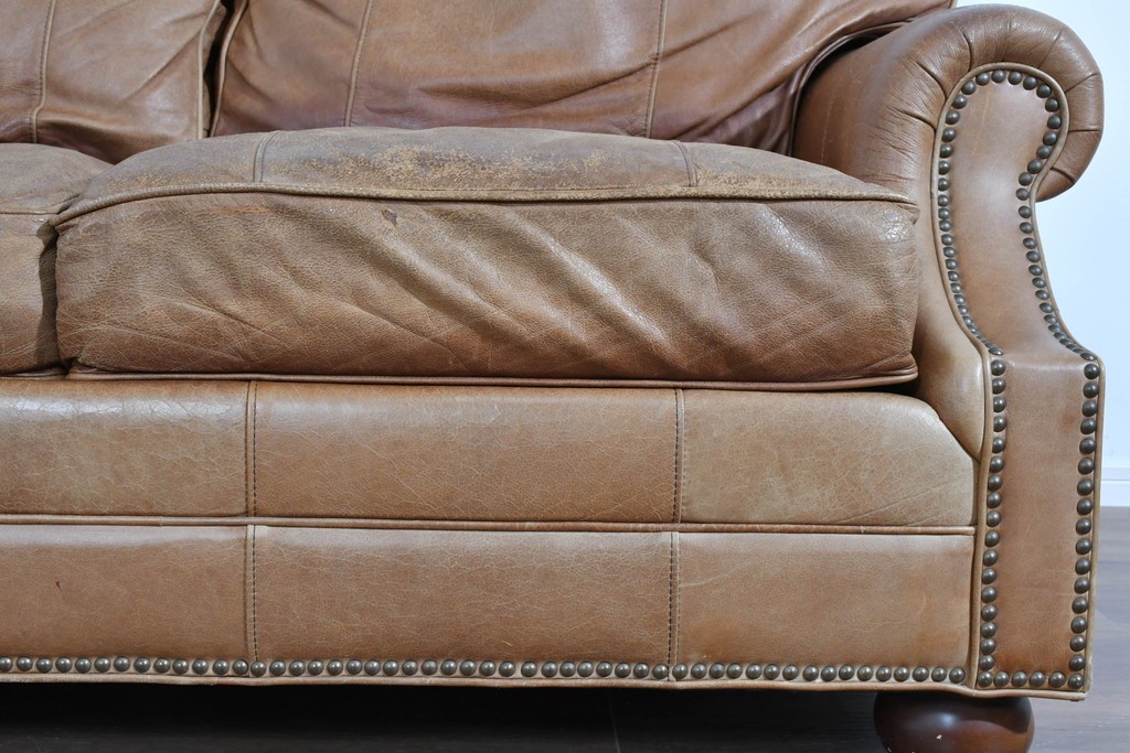 アメリカヴィンテージ　LEXINGTON(レキシントン)　本革　使いこまれた革ならではの表情が味わい深い3人掛けソファ　(R-087573)