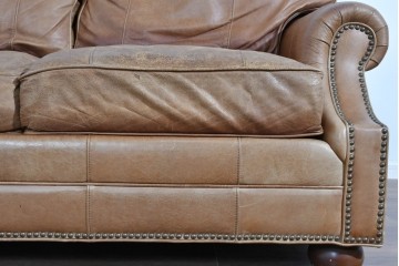 アメリカヴィンテージ　LEXINGTON(レキシントン)　本革　使いこまれた革ならではの表情が味わい深い3人掛けソファ　(R-087573)