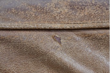 アメリカヴィンテージ　LEXINGTON(レキシントン)　本革　使いこまれた革ならではの表情が味わい深い3人掛けソファ　(R-087573)