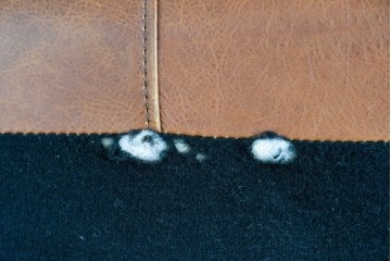 アメリカヴィンテージ　LEXINGTON(レキシントン)　本革　使いこまれた革ならではの表情が味わい深い3人掛けソファ　(R-087573)