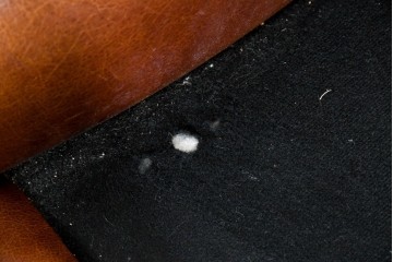 アメリカヴィンテージ　LEXINGTON(レキシントン)　本革　使いこまれた革ならではの表情が味わい深い3人掛けソファ　(R-087573)