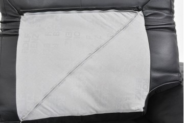 中古　ドイツ　ROLF BENZ(ロルフベンツ)　本革　丸みのある柔らかなフォルムの二人掛けソファ　定価約130万円　(R-087574)