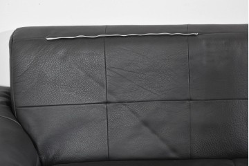 中古　ドイツ　ROLF BENZ(ロルフベンツ)　本革　丸みのある柔らかなフォルムの二人掛けソファ　定価約130万円　(R-087575)