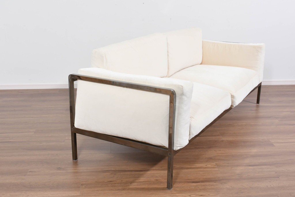 中古　イタリア　erba(エルバ)社　SOGNO(ソーニョ)　スタイリッシュな二人掛けソファ　定価約88万円　(R-087576)