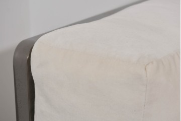 中古　イタリア　erba(エルバ)社　SOGNO(ソーニョ)　スタイリッシュな二人掛けソファ　定価約88万円　(R-087576)