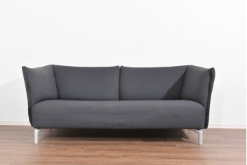 中古　希少モデル　ROLF BENZ(ロルフベンツ)　包み込まれるようなフォルムの2人掛けソファ　定価約70万円　(R-087577)