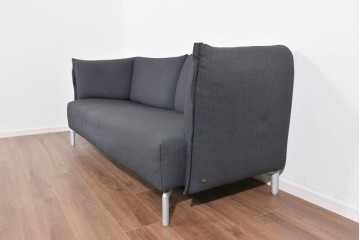 中古　希少モデル　ROLF BENZ(ロルフベンツ)　包み込まれるようなフォルムの2人掛けソファ　定価約70万円　(R-087577)