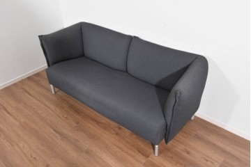 中古　希少モデル　ROLF BENZ(ロルフベンツ)　包み込まれるようなフォルムの2人掛けソファ　定価約70万円　(R-087577)