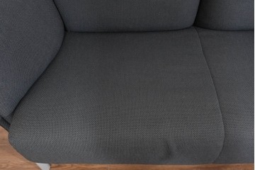 中古　希少モデル　ROLF BENZ(ロルフベンツ)　包み込まれるようなフォルムの2人掛けソファ　定価約64万円　(R-087578)