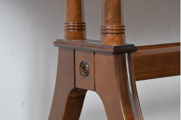 新古　未使用展示品　モリシゲ(MORISHIGE/森繁)　フローラ　優美な曲線が際立つダイニングテーブル　(R-087580)