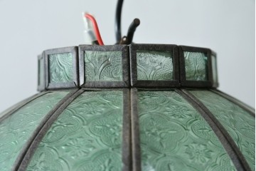 和製ヴィンテージ　大正ロマンデザイン　レトロガラスとクリスタルの優美な雪洞(ぼんぼり)型吊り下げ照明　(R-087589)