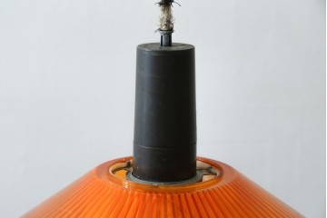 和製ヴィンテージ　National(ナショナル、松下電工)　スペースエイジなインテリアとも相性のいいポップなオレンジ色のペンダントライト　(R-087591)