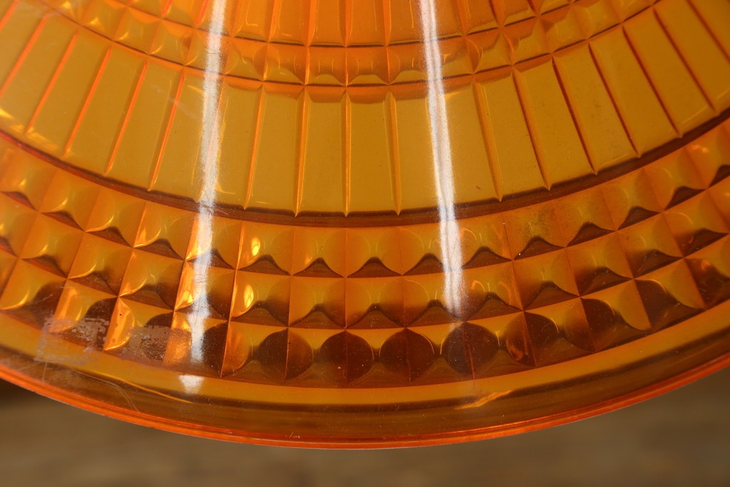 和製ヴィンテージ　National(ナショナル、松下電工)　スペースエイジなインテリアとも相性のいいポップなオレンジ色のペンダントライト　(R-087591)