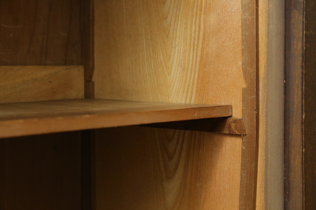 和製アンティーク　大正ロマン　栓材　ゴシック調のアーチ意匠が目を引く本箱　(R-087594)