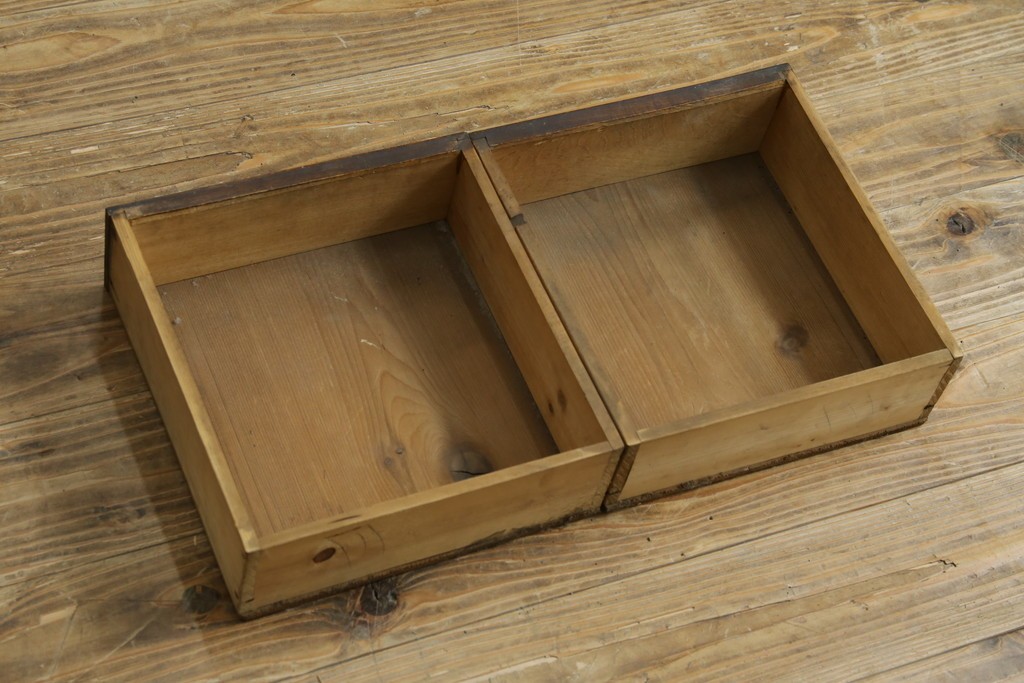 和製アンティーク　大正ロマン　栓材　ゴシック調のアーチ意匠が目を引く本箱　(R-087594)