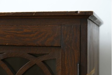 和製アンティーク　大正ロマン　栓材　ゴシック調のアーチ意匠が目を引く本箱　(R-087594)