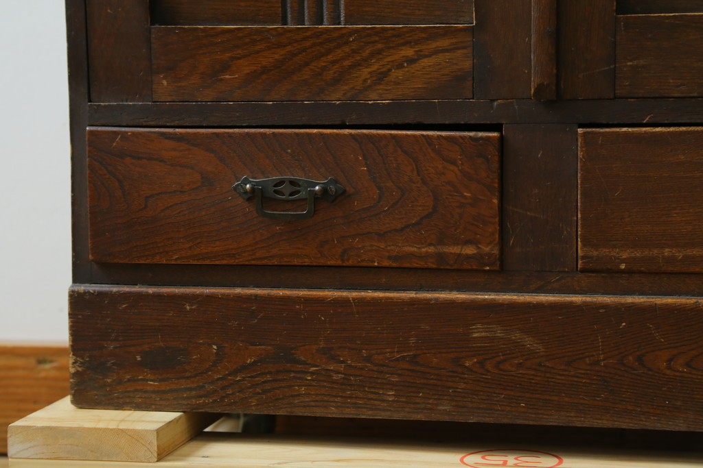 和製アンティーク　大正ロマン　栓材　ゴシック調のアーチ意匠が目を引く本箱　(R-087594)