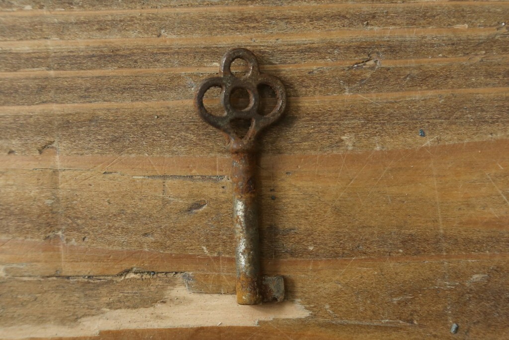 和製アンティーク　大正ロマン　栓材　ゴシック調のアーチ意匠が目を引く本箱　(R-087594)