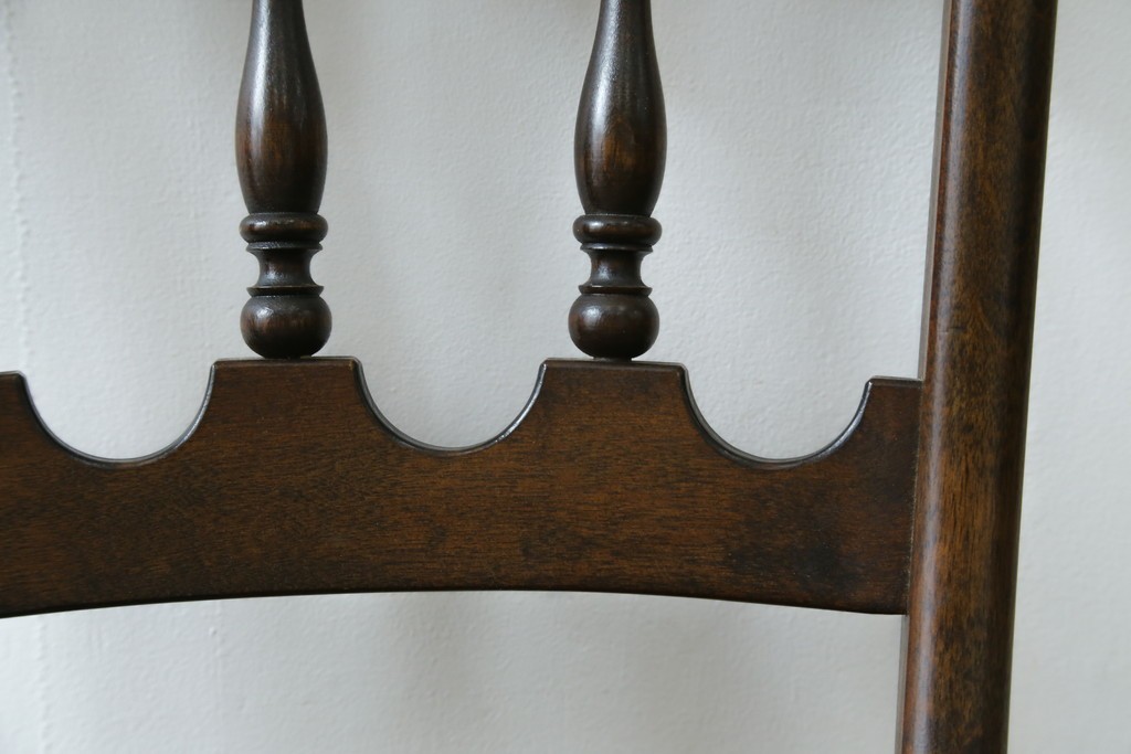 中古　松本民芸家具　背もたれの挽き物加工がお洒落な#49A型ワイコムチェア　定価約10万7千円　(R-087595)