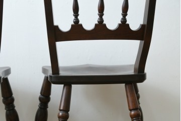中古　美品　松本民芸家具　背もたれの挽き物加工がお洒落な#49A型ワイコムチェア2脚セット　セット定価約21万円　(R-057596)