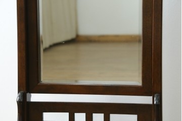 中古　美品　松本民芸家具　無駄を抑えた端正なシルエットのA型姿見　(R-087597)