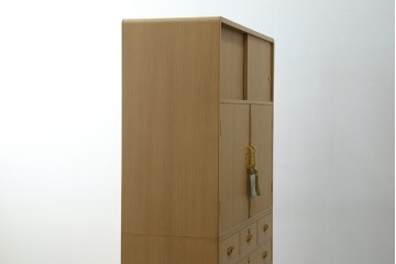 中古　伝統工芸士　中田静夫作　収納力に優れた紀州箪笥　定価約100万円　(R-087598)